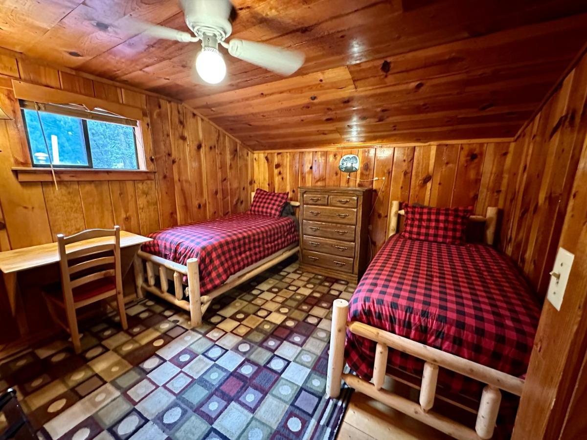 Вилла Miners Cabin In Bitter Creek Ред-Ривер Экстерьер фото