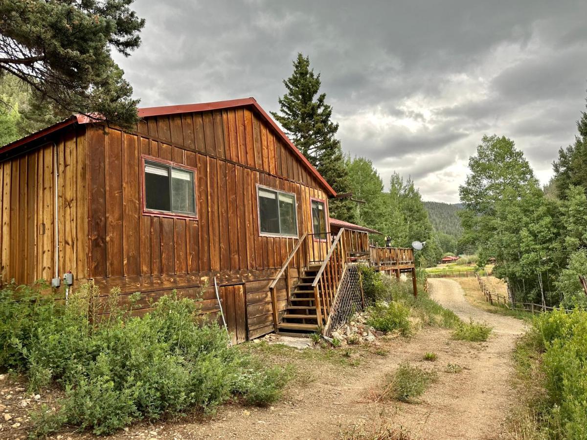 Вилла Miners Cabin In Bitter Creek Ред-Ривер Экстерьер фото